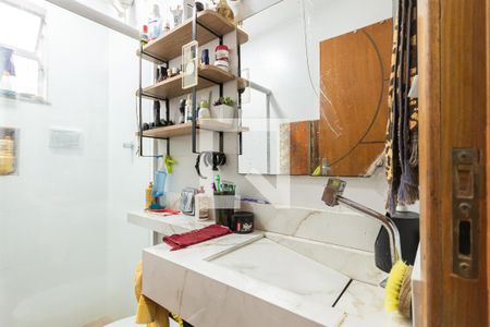 Casa à venda com 240m², 5 quartos e sem vagaBanheiro 2  (segundo andar)