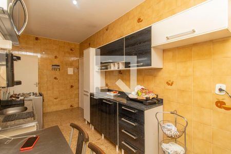Apartamento à venda com 86m², 2 quartos e 1 vaga Apartamento à venda com 86m², 2 quartos e 1 vagaCozinha