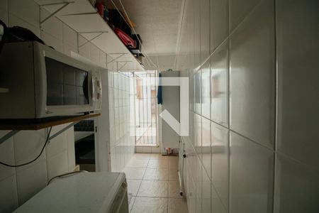 Casa à venda com 200m², 4 quartos e 1 vaga Casa à venda com 200m², 4 quartos e 1 vagaÁrea de Serviço 2