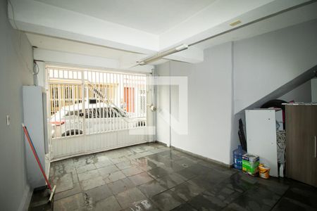 Casa à venda com 200m², 4 quartos e 1 vaga Casa à venda com 200m², 4 quartos e 1 vagaGaragem