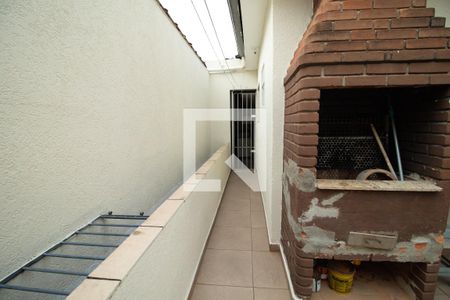 Casa à venda com 200m², 4 quartos e 1 vaga Casa à venda com 200m², 4 quartos e 1 vagaQuintal