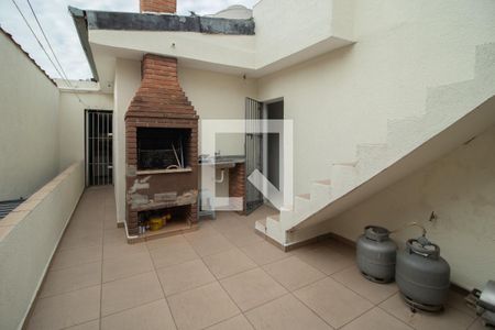 Casa à venda com 200m², 4 quartos e 1 vaga Casa à venda com 200m², 4 quartos e 1 vagaChurrasquera