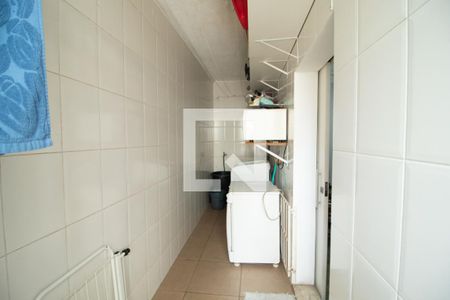 Casa à venda com 200m², 4 quartos e 1 vaga Casa à venda com 200m², 4 quartos e 1 vagaÁrea de Serviço 2