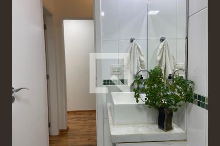 Apartamento à venda com 150m², 3 quartos e 1 vaga Apartamento à venda com 150m², 3 quartos e 1 vagaBanheiro Social