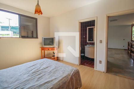 Casa à venda com 550m², 4 quartos e 5 vagas Casa à venda com 550m², 4 quartos e 5 vagasQuarto 3