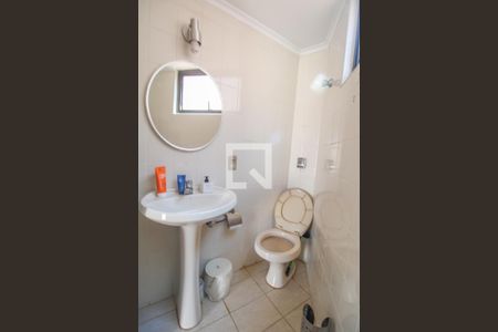 Casa à venda com 550m², 4 quartos e 5 vagas Casa à venda com 550m², 4 quartos e 5 vagasÁrea comum