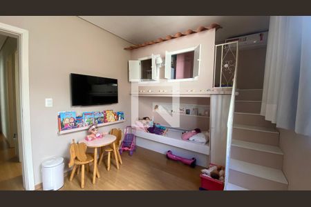 Apartamento à venda com 130m², 3 quartos e 3 vagas Apartamento à venda com 130m², 3 quartos e 3 vagasQuarto 3