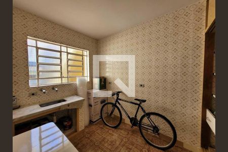 Casa à venda com 269m², 3 quartos e sem vaga