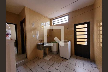 Casa à venda com 269m², 3 quartos e sem vaga
