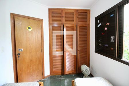 Apartamento para alugar com 115m², 4 quartos e 1 vaga Apartamento para alugar com 115m², 4 quartos e 1 vagaQuarto 2