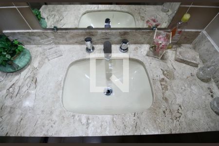 Apartamento para alugar com 115m², 4 quartos e 1 vaga Apartamento para alugar com 115m², 4 quartos e 1 vagaBanheiro Social