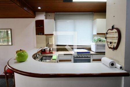 Apartamento para alugar com 115m², 4 quartos e 1 vaga Apartamento para alugar com 115m², 4 quartos e 1 vagaCozinha