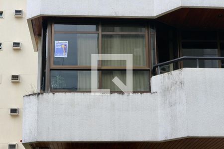 Apartamento para alugar com 115m², 4 quartos e 1 vaga Apartamento para alugar com 115m², 4 quartos e 1 vagaFachada - Placa