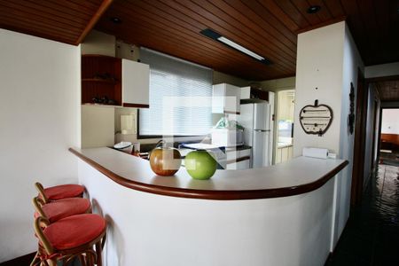 Apartamento para alugar com 115m², 4 quartos e 1 vaga Apartamento para alugar com 115m², 4 quartos e 1 vagaCozinha