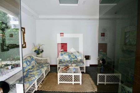 Apartamento para alugar com 115m², 4 quartos e 1 vaga Apartamento para alugar com 115m², 4 quartos e 1 vagaHall de entrada