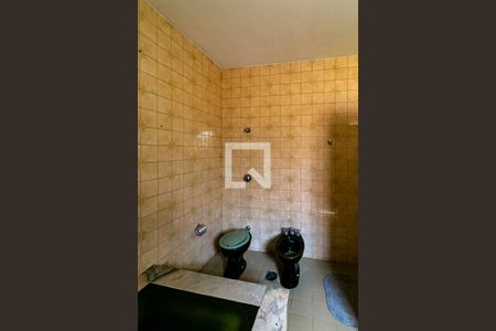 Casa à venda com 540m², 8 quartos e 3 vagasBanheiro