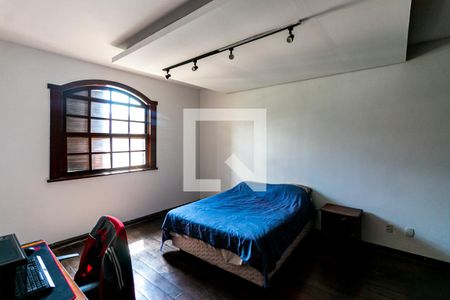 Casa à venda com 540m², 8 quartos e 3 vagasQuarto