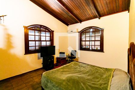 Casa à venda com 540m², 8 quartos e 3 vagasQuarto