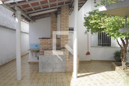 Casa à venda com 330m², 5 quartos e 3 vagasÁrea externa