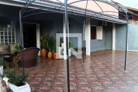 Apartamento à venda com 220m², 3 quartos e 2 vagas Apartamento à venda com 220m², 3 quartos e 2 vagasTerraço