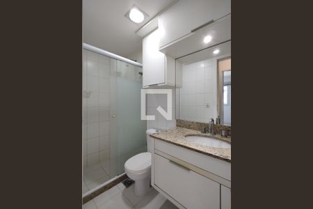 Apartamento à venda com 83m², 2 quartos e 1 vagaBanheiro 