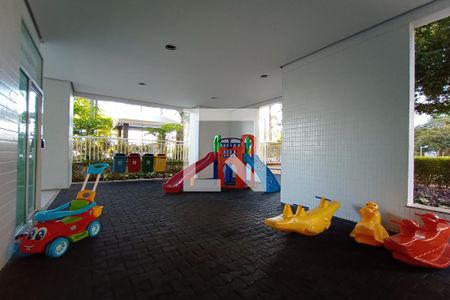 Apartamento à venda com 83m², 2 quartos e 1 vagaÁrea comum - Playground
