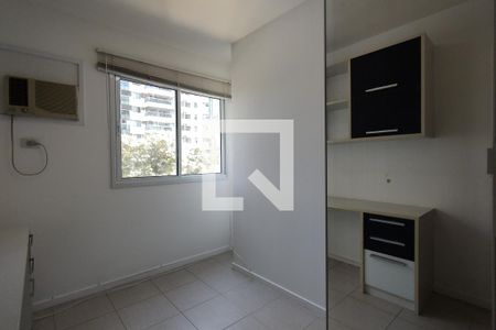 Apartamento à venda com 83m², 2 quartos e 1 vagaQuarto 2 - Armários