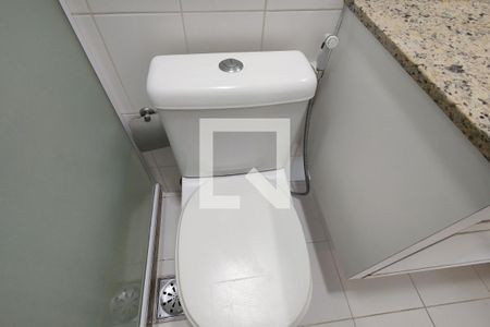 Apartamento à venda com 83m², 2 quartos e 1 vagaBanheiro 