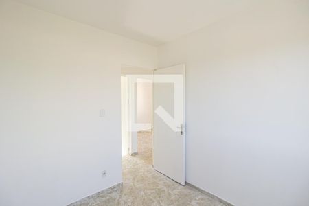 Quarto 1 de apartamento para alugar com 3 quartos, 53m² em Campo Grande, Rio de Janeiro