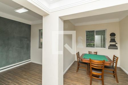 Apartamento à venda com 130m², 3 quartos e 1 vaga Apartamento à venda com 130m², 3 quartos e 1 vagaÁrea comum - Salão de Jogos