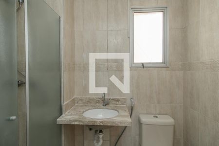 Apartamento à venda com 130m², 3 quartos e 1 vaga Apartamento à venda com 130m², 3 quartos e 1 vagaBanheiro