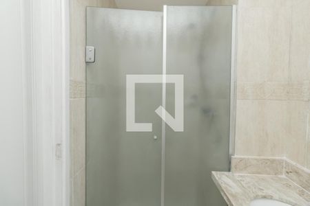 Apartamento à venda com 130m², 3 quartos e 1 vaga Apartamento à venda com 130m², 3 quartos e 1 vagaBanheiro