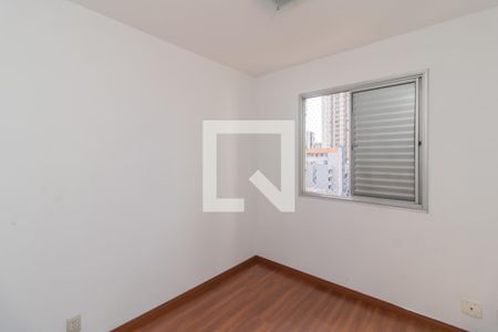 Apartamento à venda com 130m², 3 quartos e 1 vaga Apartamento à venda com 130m², 3 quartos e 1 vagaQuarto 2