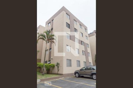 Apartamento para alugar com 54m², 2 quartos e 1 vaga Apartamento para alugar com 54m², 2 quartos e 1 vagaFachada