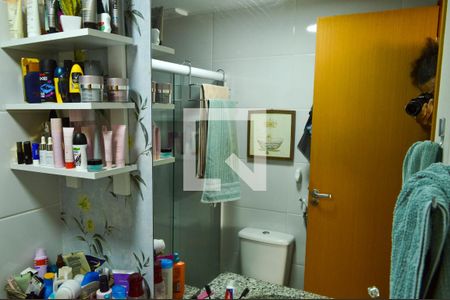 Apartamento à venda com 180m², 4 quartos e 2 vagasBanheiro da Suíte