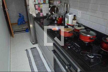 Apartamento à venda com 180m², 4 quartos e 2 vagasCozinha