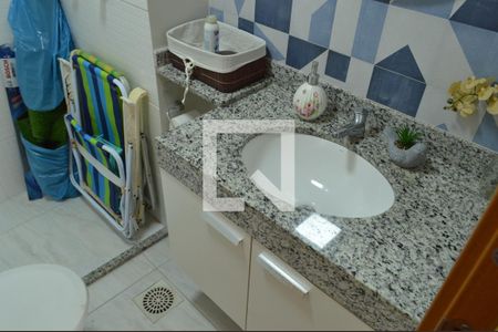 Apartamento à venda com 180m², 4 quartos e 2 vagasBanheiro