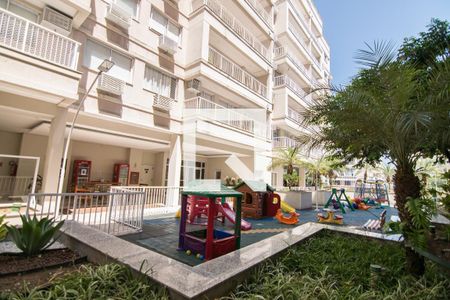 Apartamento à venda com 180m², 4 quartos e 2 vagasÁrea comum - Playground