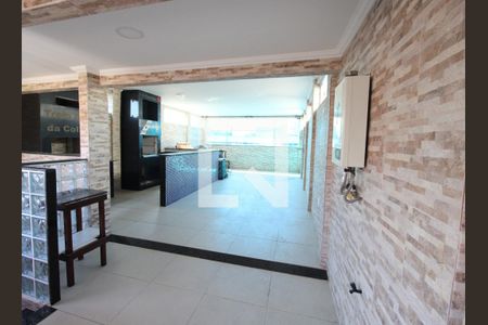 Casa à venda com 220m², 3 quartos e 2 vagasTerraço