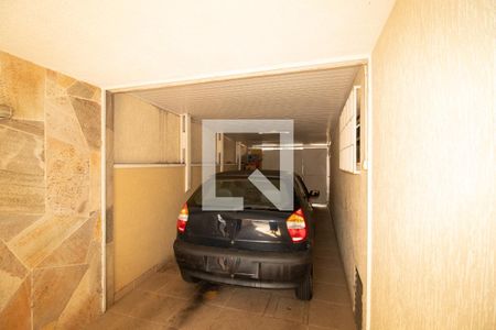 Casa à venda com 155m², 3 quartos e 5 vagas Casa à venda com 155m², 3 quartos e 5 vagasGaragem