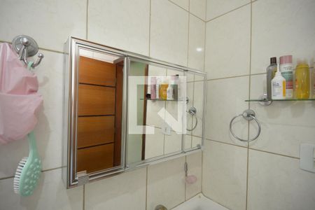 Casa à venda com 90m², 2 quartos e sem vagaBanheiro