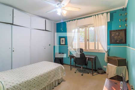 Casa à venda com 568m², 4 quartos e 3 vagas Casa à venda com 568m², 4 quartos e 3 vagasSuíte 2