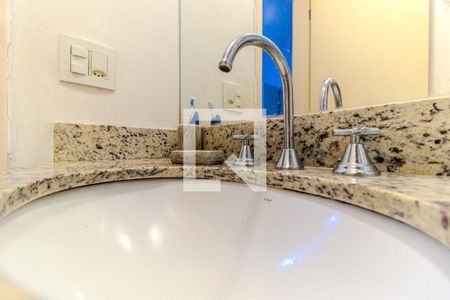 Apartamento à venda com 59m², 2 quartos e 1 vagaBanheiro da Suíte