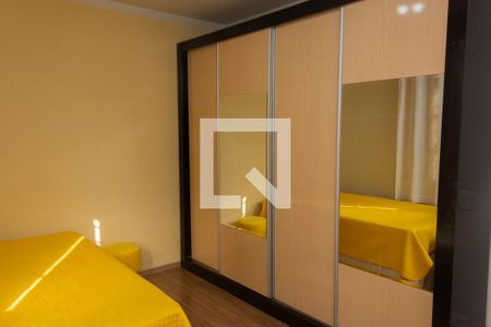 Casa à venda com 230m², 3 quartos e 4 vagas Casa à venda com 230m², 3 quartos e 4 vagasQuarto 3 - Suíte