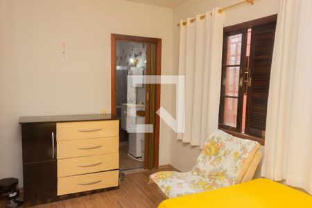 Casa à venda com 230m², 3 quartos e 4 vagas Casa à venda com 230m², 3 quartos e 4 vagasQuarto 3 - Suíte
