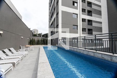 Apartamento à venda com 28m², 1 quarto e sem vagaÁrea comum - Piscina