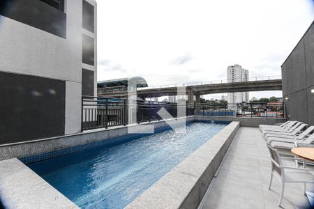 Apartamento à venda com 28m², 1 quarto e sem vagaÁrea comum - Piscina