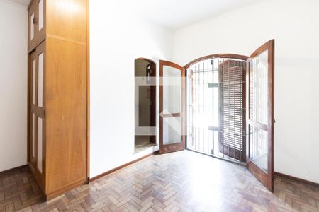 Casa à venda com 147m², 3 quartos e 2 vagas Casa à venda com 147m², 3 quartos e 2 vagasQuarto