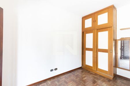 Casa à venda com 147m², 3 quartos e 2 vagas Casa à venda com 147m², 3 quartos e 2 vagasQuarto