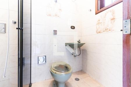 Casa à venda com 147m², 3 quartos e 2 vagas Casa à venda com 147m², 3 quartos e 2 vagasQuarto Banheiro